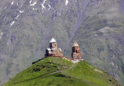 Sameba Kirche am Berg Kasbek